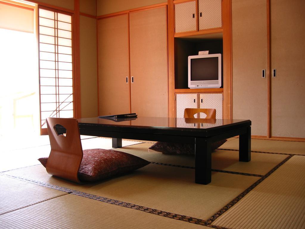 Hotel Tomiya Shin'onsen Pokój zdjęcie