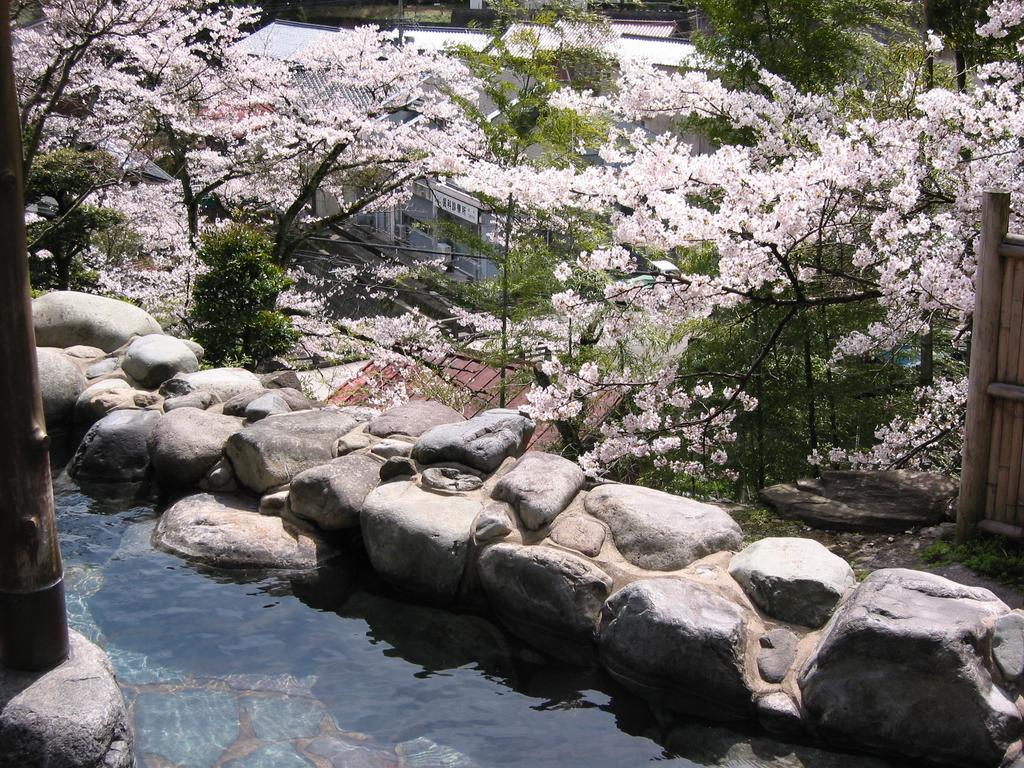 Hotel Tomiya Shin'onsen Zewnętrze zdjęcie