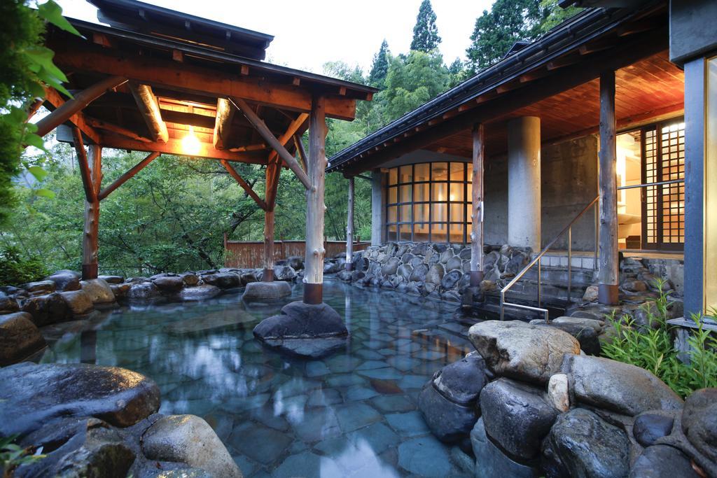 Hotel Tomiya Shin'onsen Zewnętrze zdjęcie